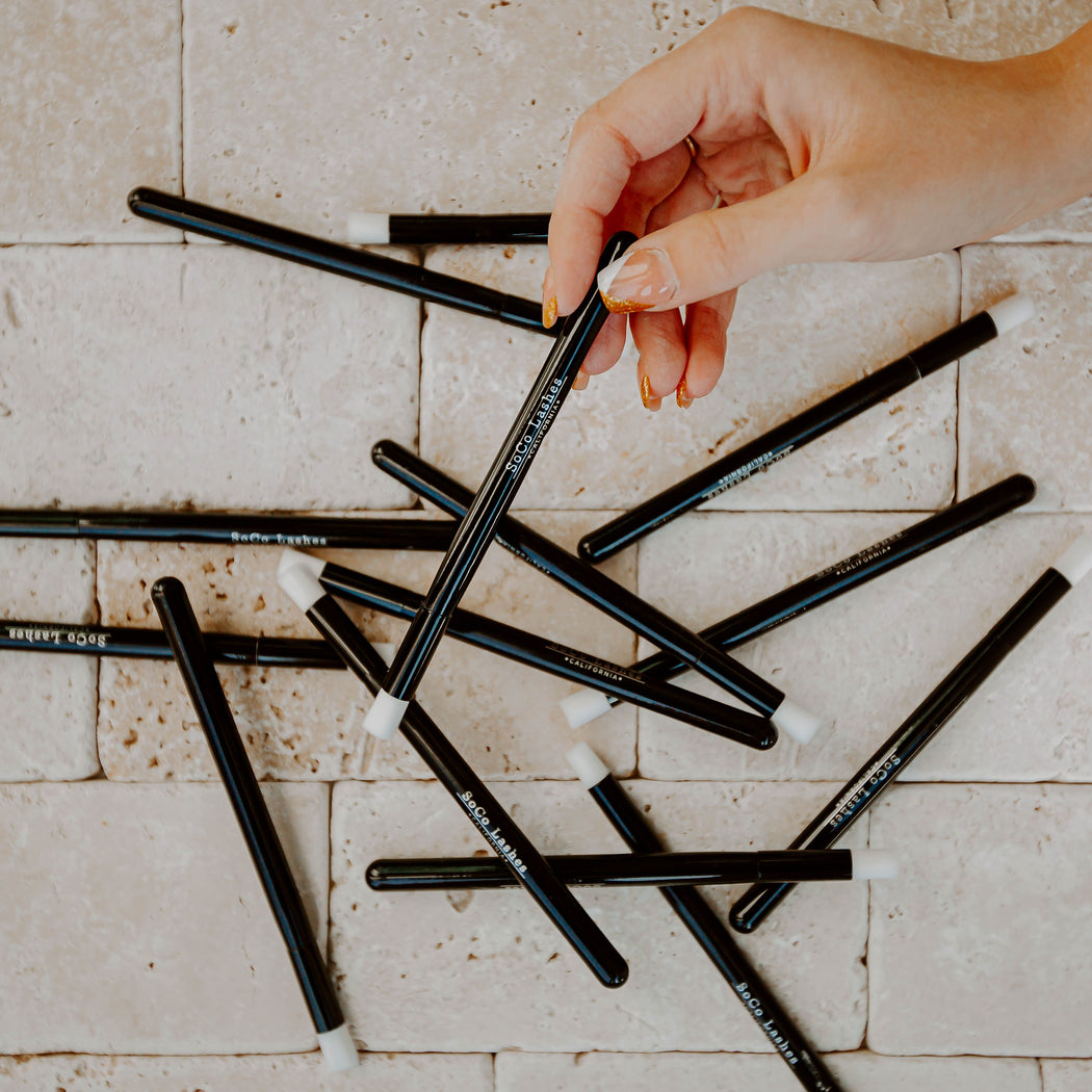 SoCo Lashes Lash Brush 10 PACK ($2.5 per brush) Flat Lash Cleansing Brush