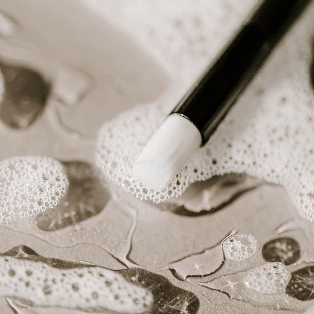 SoCo Lashes Lash Brush Flat Lash Cleansing Brush