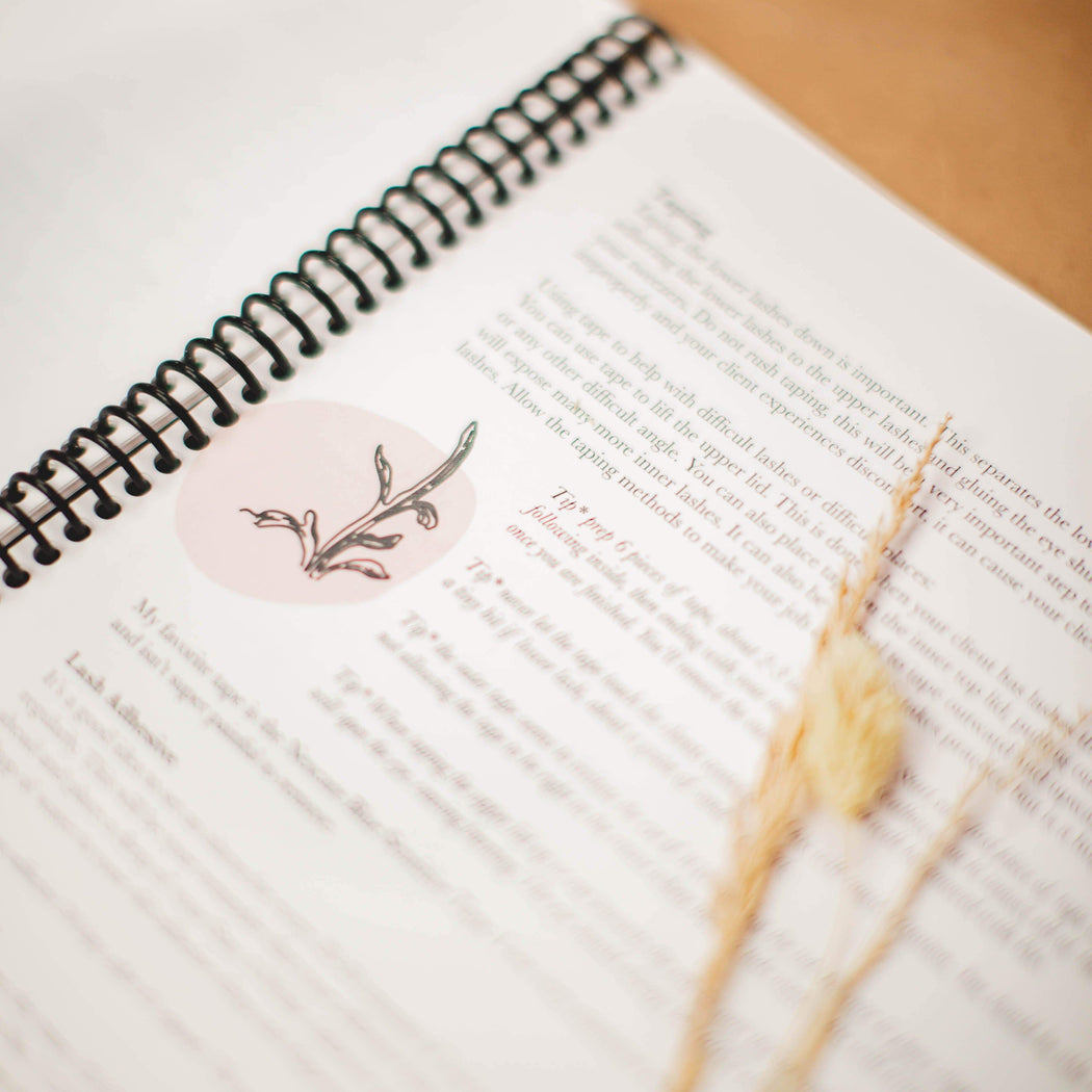 SoCo Lashes SoCo Lashes Training Manual